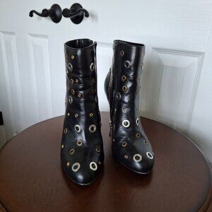 Nicole Miller 'rock n roll' booties with silver & gold grommets- size 7
